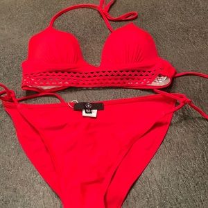 Shade and Shore bikini top and Missguided bikini bottom